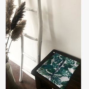 Tommy Bahama Cosmetic Case